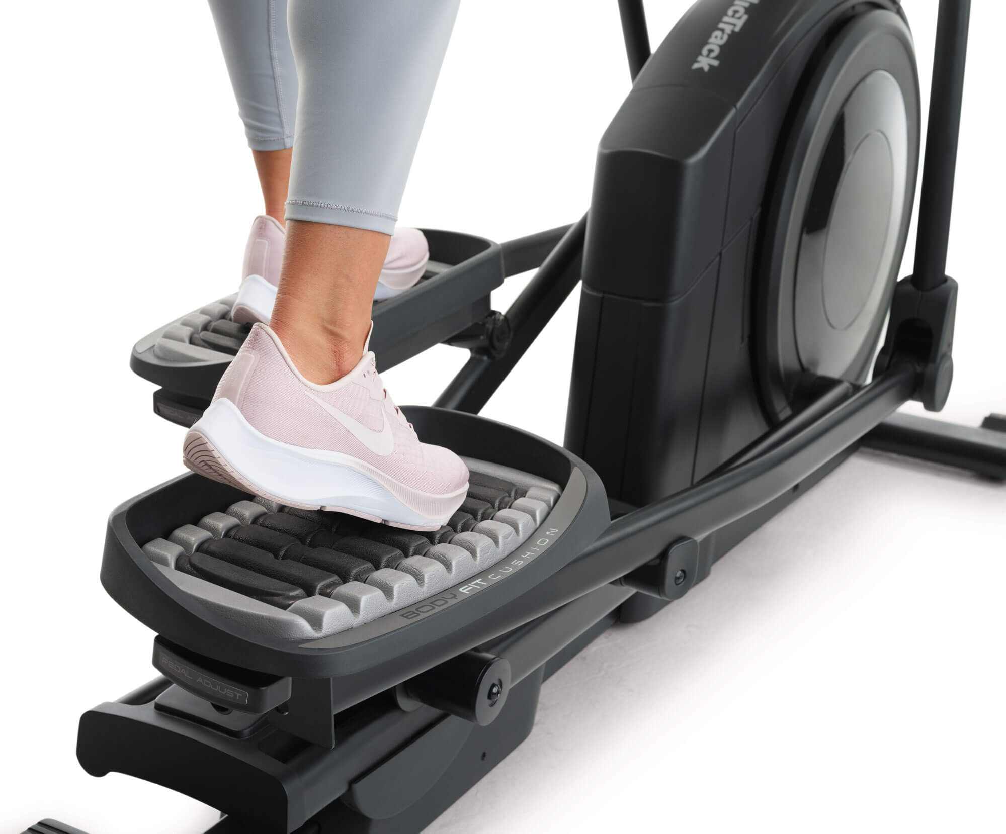 Elliptical - NordicTrack AirGlide 14 powerful Exercise Machine