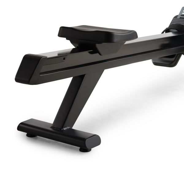 NordicTrack RW600 Rowing Machine - Immersive Fitness Experience