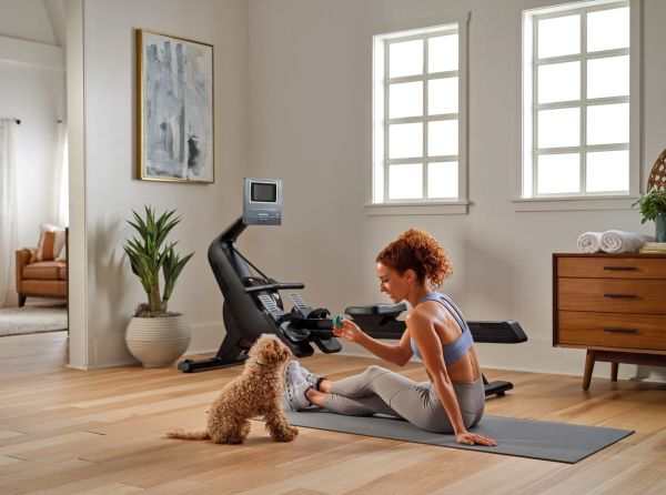 NordicTrack RW600 Rowing Machine - Immersive Fitness Experience